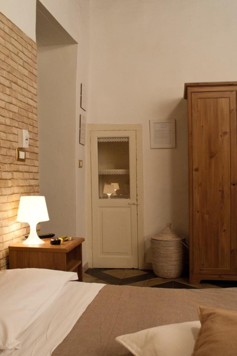 B&B Porto Trani Exterior foto
